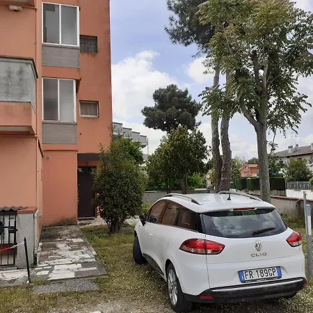 Trilocale Piano Terra Apartmán *